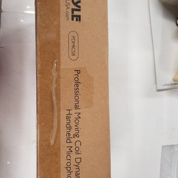 Pyle Handheld Microphone PDMIC58 - Dynamic Moving Coil Cardioid Unidirectional - Picture 6 of 8